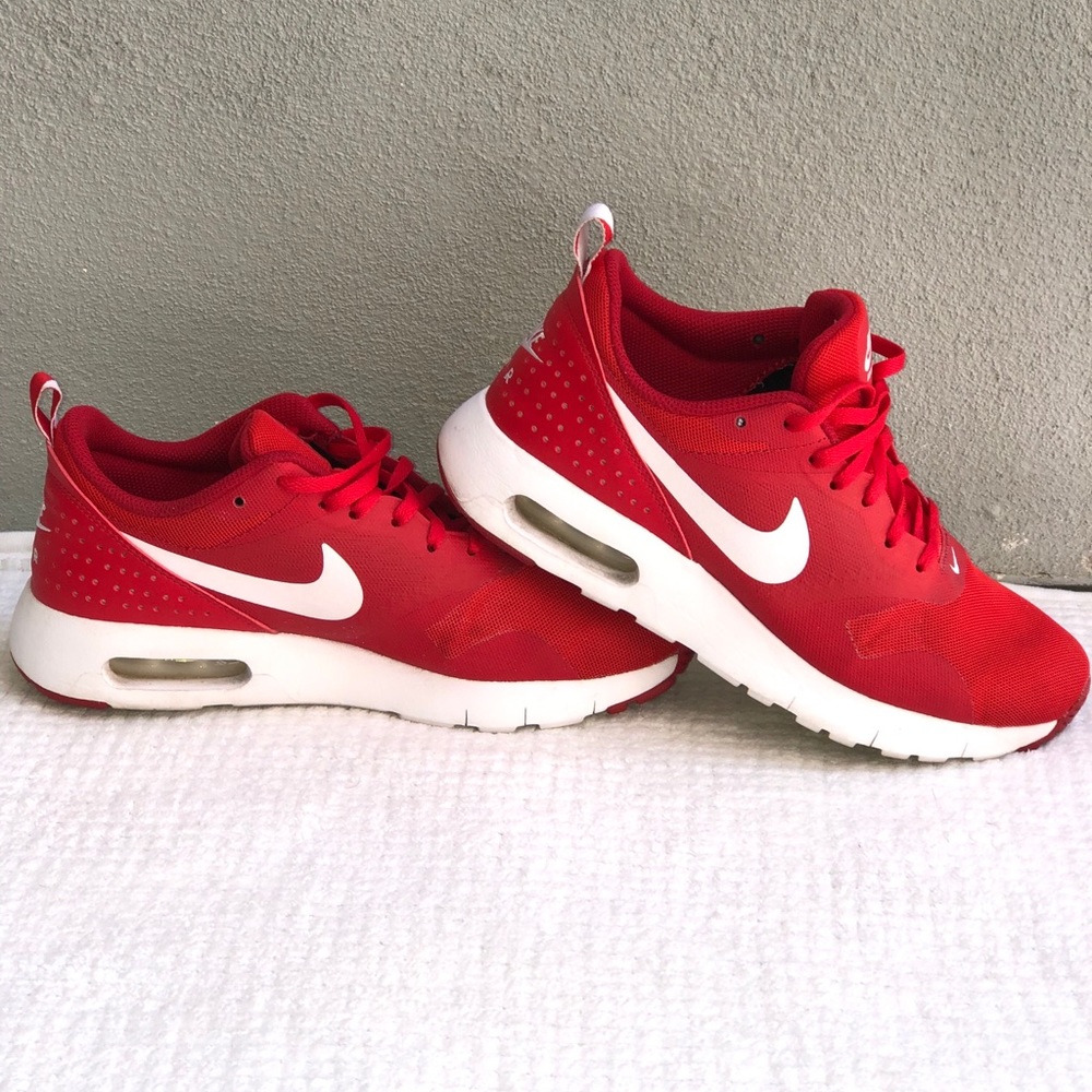 Nike Air Max Tavas